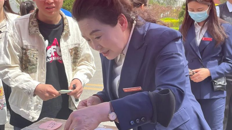 年会策划全流程定制方案：从策划到执行的全方位解析